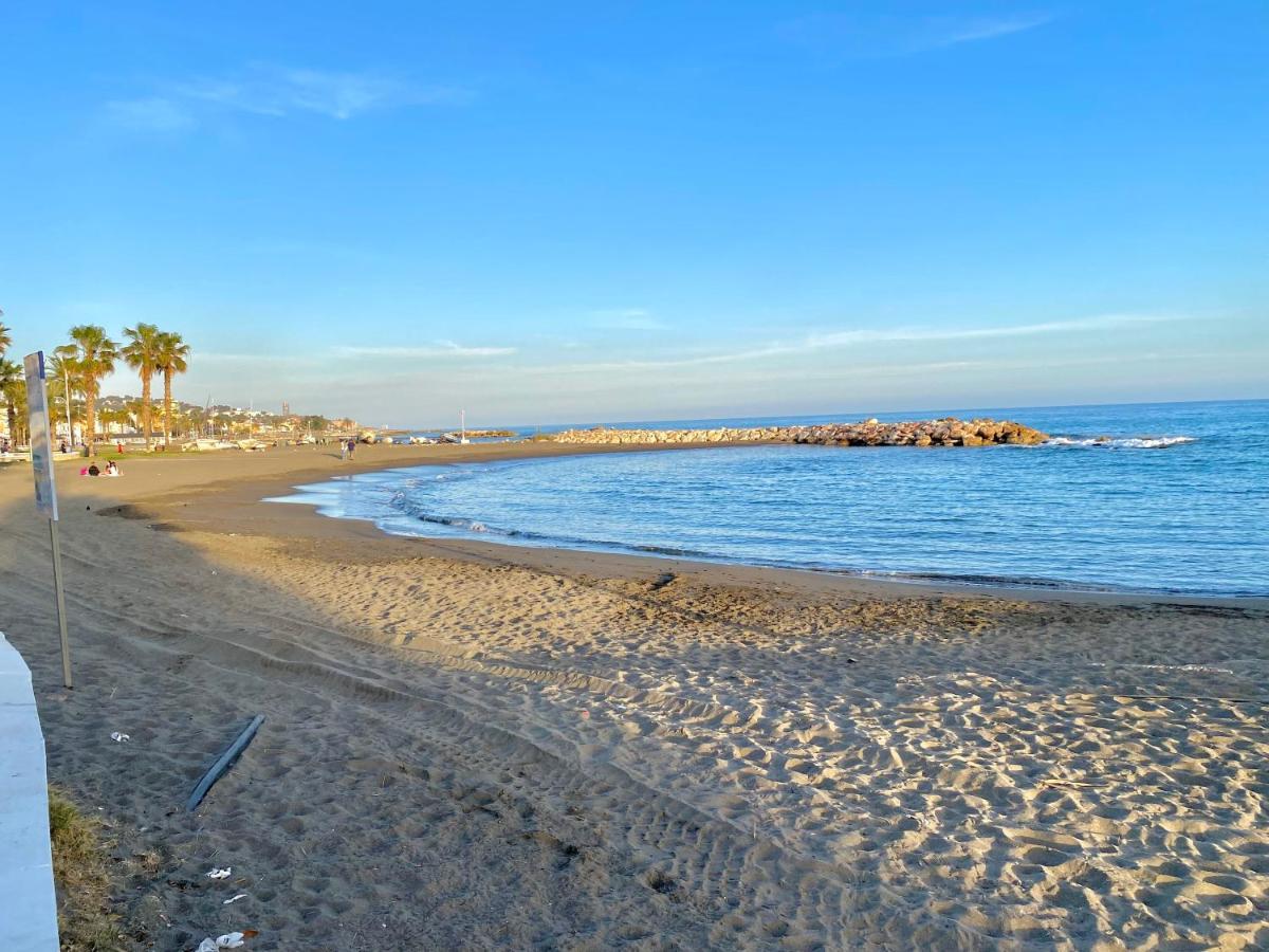 Malaga Beach And Sun المظهر الخارجي الصورة